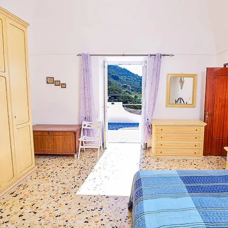 Semesterbostad Solemareponza Casa Eleonora - Le Piscine Naturali