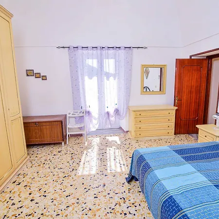 Holiday home Solemareponza Casa Eleonora - Le Piscine Naturali *